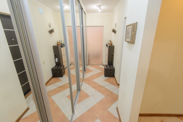 
  Продается 4-комн. квартира, 83.6 м², Павленко ул, д. 40
. Фото 16.