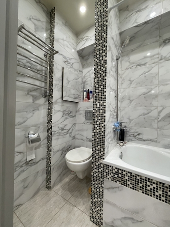 
  Продается 1-комн. квартира, 42 м², Комарова б-р, д. 18
. Фото 8.