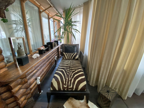 
  Продается 4-комн. квартира, 240 м², Социалистическая ул, д. 140
. Фото 24.