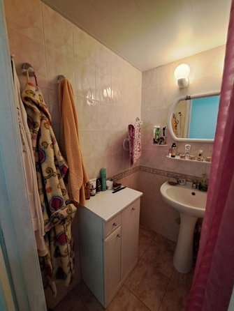 
  Продается 3-комн. квартира, 64 м², Королева пл, д. 12
. Фото 13.