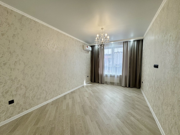 
  Продается 2-комн. квартира, 65 м², Берберовская ул, д. 11
. Фото 5.