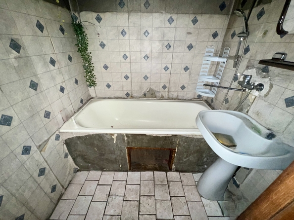 
  Продается 3-комн. квартира, 62 м², Платова ул, д. 64
. Фото 7.