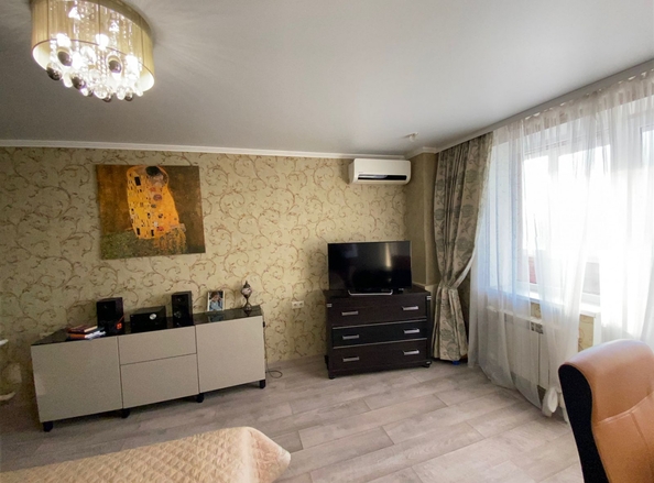 
  Продается 3-комн. квартира, 106 м², Крупской ул, д. 82
. Фото 8.