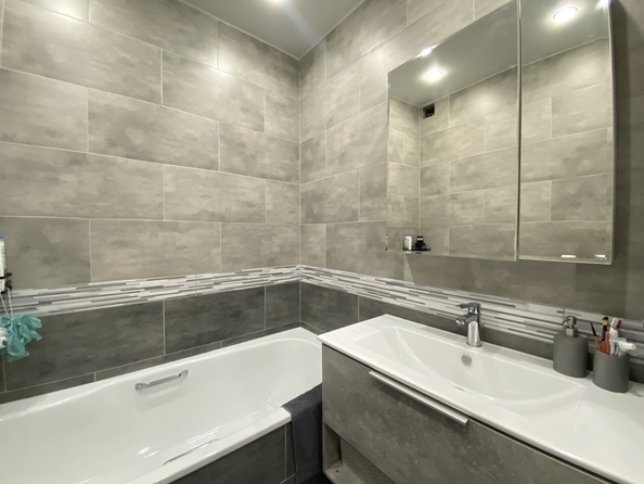 
  Продается 2-комн. квартира, 56.8 м², Ткачева ул, д. 22
. Фото 7.