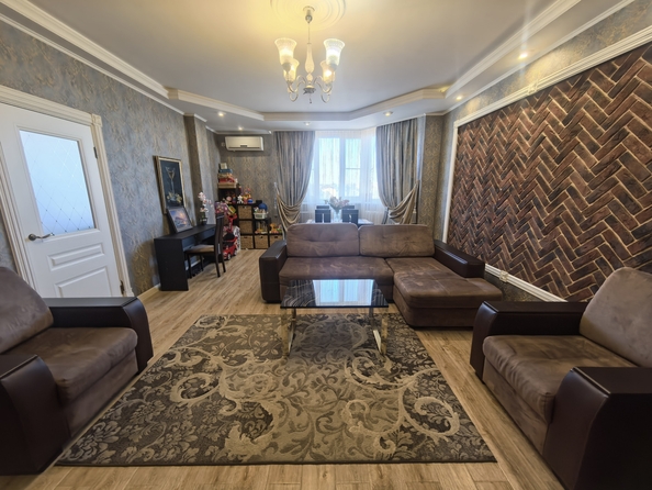 
  Продается 3-комн. квартира, 83.6 м², Закруткина ул
. Фото 21.