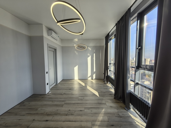 
  Продается 4-комн. квартира, 139.1 м², Максима Горького ул, д. 120
. Фото 18.