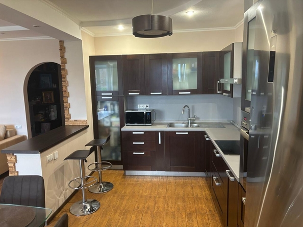 
  Продается 3-комн. квартира, 102 м², 3-я Кольцевая ул, д. 58
. Фото 6.