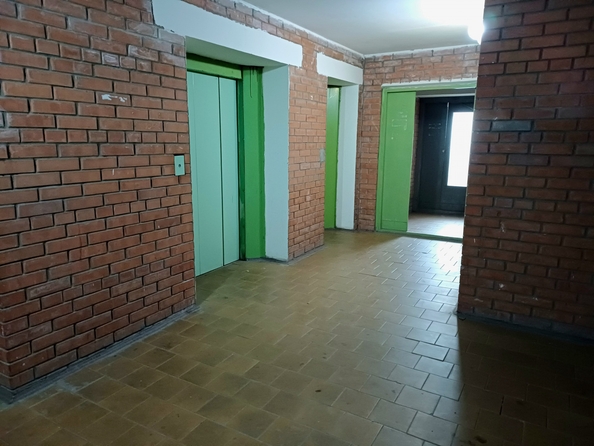 
  Продается 1-комн. квартира, 42 м², 339-й Стрелковой Дивизии ул, д. 19
. Фото 2.