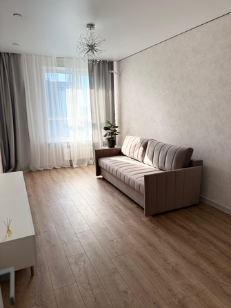 
  Продается 1-комн. квартира, 40 м², Вересаева ул, д. 102/1
. Фото 2.