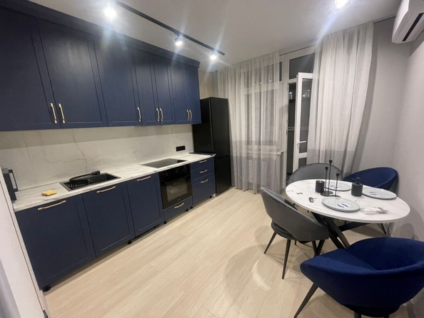 
  Продается 1-комн. квартира, 43 м², Сиверса пр-кт, д. 30
. Фото 2.