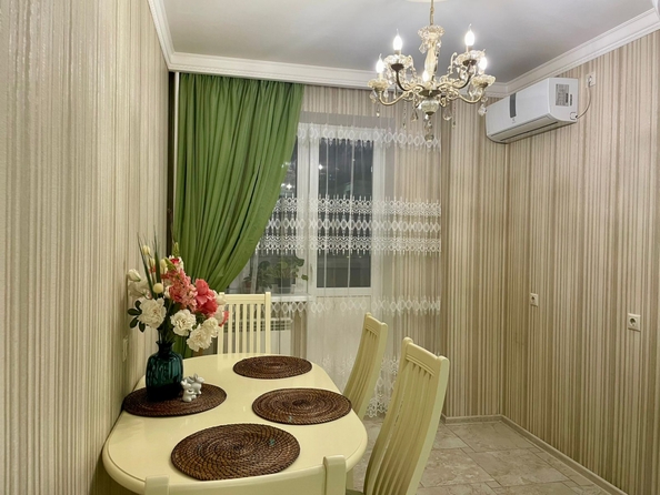 
  Продается 3-комн. квартира, 84.6 м², Жмайлова ул, д. 4Е
. Фото 6.