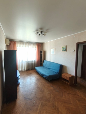 
  Продается 2-комн. квартира, 42.7 м², Ларина ул, д. 24
. Фото 1.