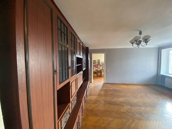 
  Продается 2-комн. квартира, 52 м², Шеболдаева ул, д. 6/1
. Фото 6.