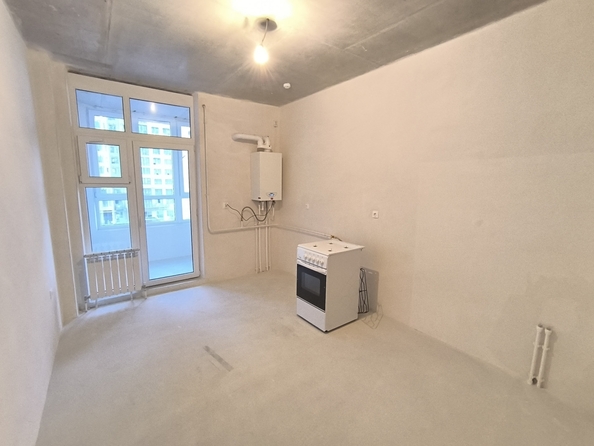 
  Продается 2-комн. квартира, 57 м², Бориса Слюсаря ул, д. 15
. Фото 9.