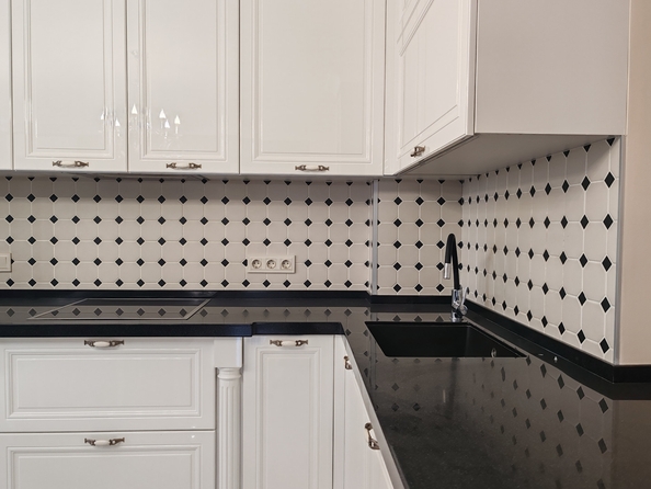 
  Продается 3-комн. квартира, 80 м², Эстонская ул
. Фото 1.