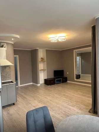 
  Продается 2-комн. квартира, 74 м², Театральный пр-кт, д. 81
. Фото 6.