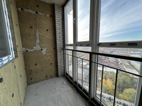 
  Продается 3-комн. квартира, 94 м², Шеболдаева ул, д. 95
. Фото 22.