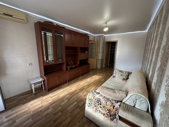 
  Продается 2-комн. квартира, 46 м², Балакирева ул, д. 29/87
. Фото 2.