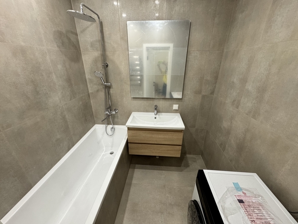 
  Продается 2-комн. квартира, 64 м², 40-летия Победы пр-кт, д. 111
. Фото 10.