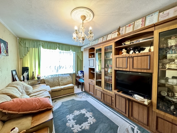 
  Продается 2-комн. квартира, 46 м², 40-летия Победы пр-кт, д. 53
. Фото 1.