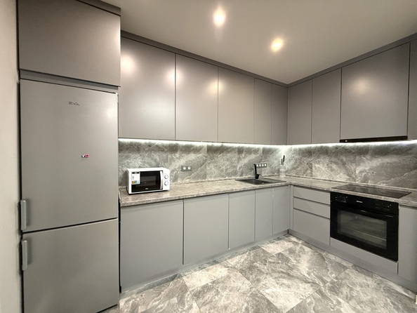 
  Продается 3-комн. квартира, 90 м², Творческая ул, д. 5
. Фото 1.