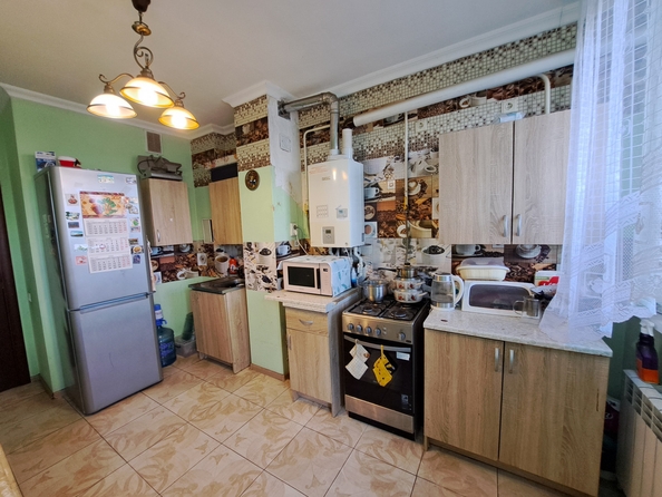 
  Продается 2-комн. квартира, 53.6 м², 20-летия Октября пр-кт, д. 52
. Фото 9.