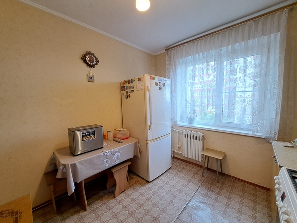 
  Продается 3-комн. квартира, 65 м², Днепропетровская ул, д. 48
. Фото 10.