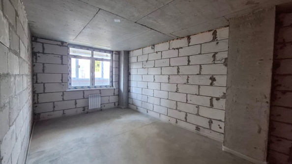 
  Продается 1-комн. квартира, 35 м², 40-летия Победы пр-кт, д. 63
. Фото 2.