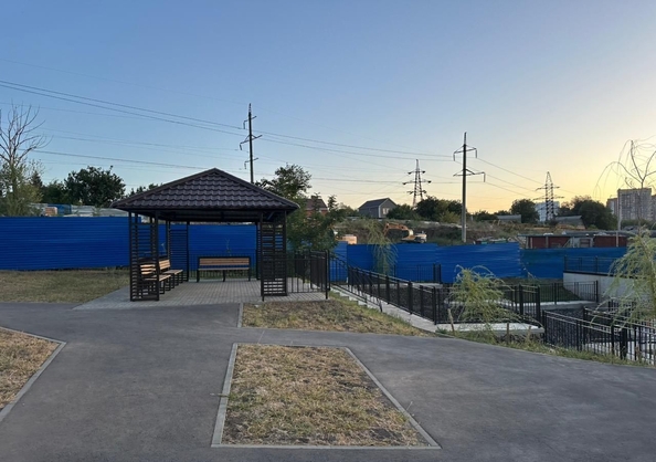 
  Продается 3-комн. квартира, 82.4 м², Белокалитвинская ул, д. 1
. Фото 10.