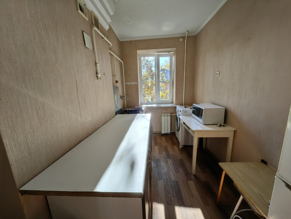 
  Продается 2-комн. квартира, 43 м², Калужская ул, д. 84
. Фото 5.
