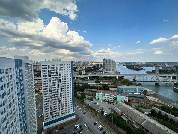 
  Продается 3-комн. квартира, 73 м², Привокзальная ул, д. 3
. Фото 3.