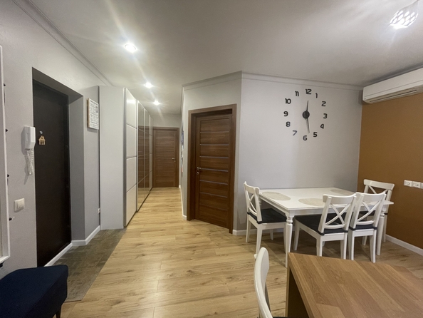 
  Продается 2-комн. квартира, 65 м², 2-я Володарского ул, д. 166/6
. Фото 2.