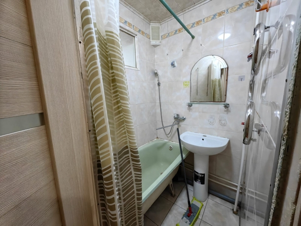 
  Продается 2-комн. квартира, 50 м², 40-летия Победы пр-кт, д. 73
. Фото 10.