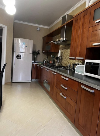 
  Продается 4-комн. квартира, 100 м², Доломановский пер, д. 11
. Фото 2.