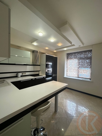 
  Продается 4-комн. квартира 178.9 м². Фото 3.