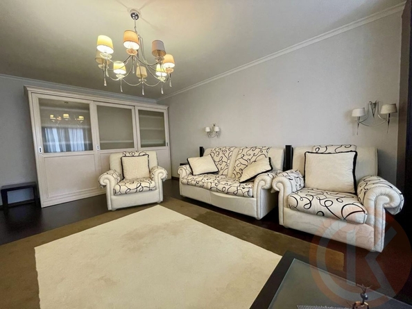 
  Продается 3-комн. квартира 140.9 м². Фото 2.
