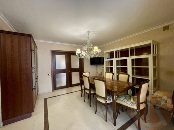 
  Продается 3-комн. квартира 140.9 м². Фото 6.