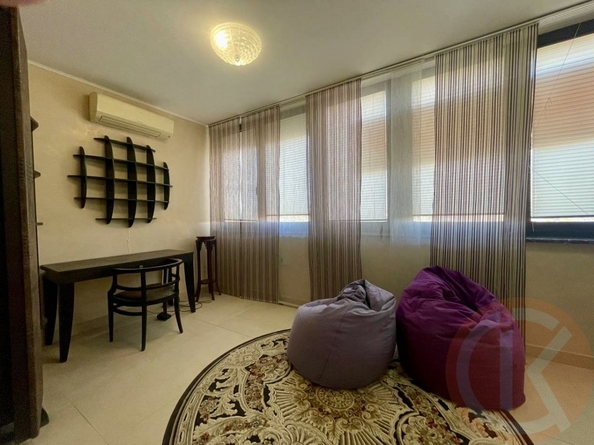
  Продается 3-комн. квартира 140.9 м². Фото 7.