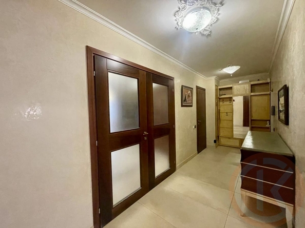 
  Продается 3-комн. квартира 140.9 м². Фото 10.