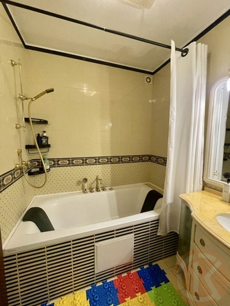
  Продается 3-комн. квартира 140.9 м². Фото 17.