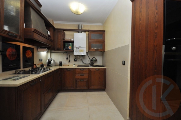 
  Продается 3-комн. квартира 140.9 м². Фото 4.