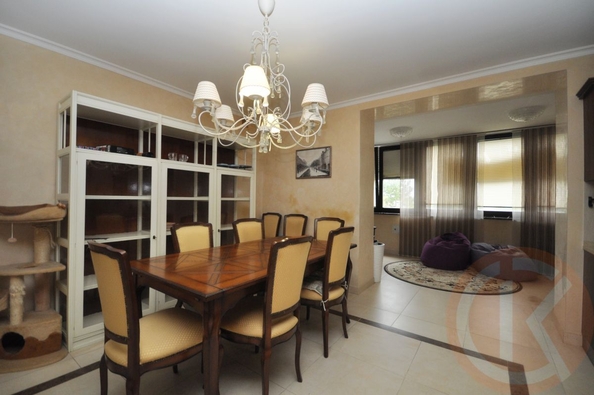 
  Продается 3-комн. квартира 140.9 м². Фото 7.