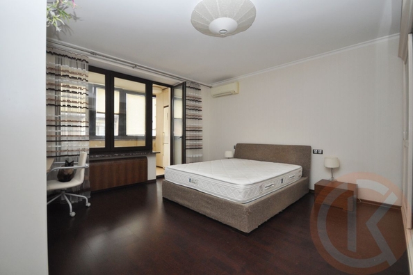 
  Продается 3-комн. квартира 140.9 м². Фото 16.