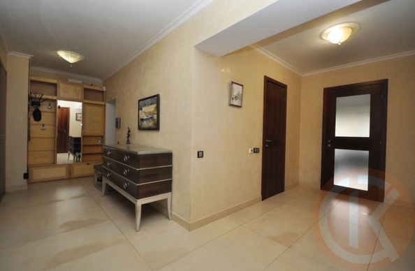 
  Продается 3-комн. квартира 140.9 м². Фото 32.