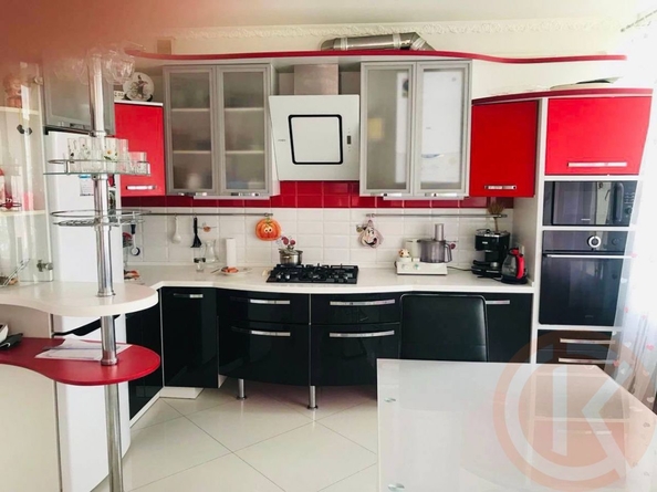 
  Продается 2-комн. квартира 79.7 м². Фото 8.
