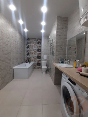 
  Продается 2-комн. квартира 65 м². Фото 15.