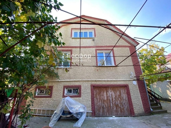 
  Продается дом 200 м². Фото 1.
