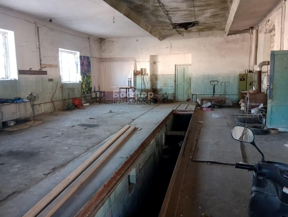 
  Продается универсальное помещение 800 м². Фото 1.