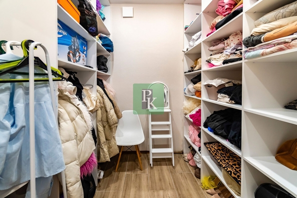 
  Продается 4-комн. квартира 123.2 м². Фото 35.