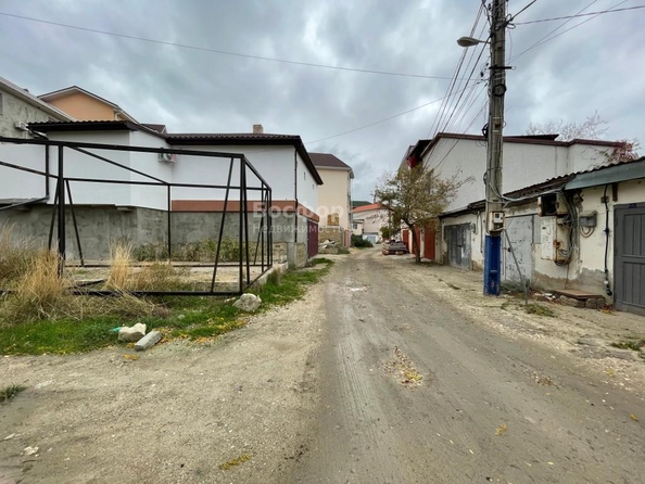 
  Продается парковка 50 м². Фото 1.